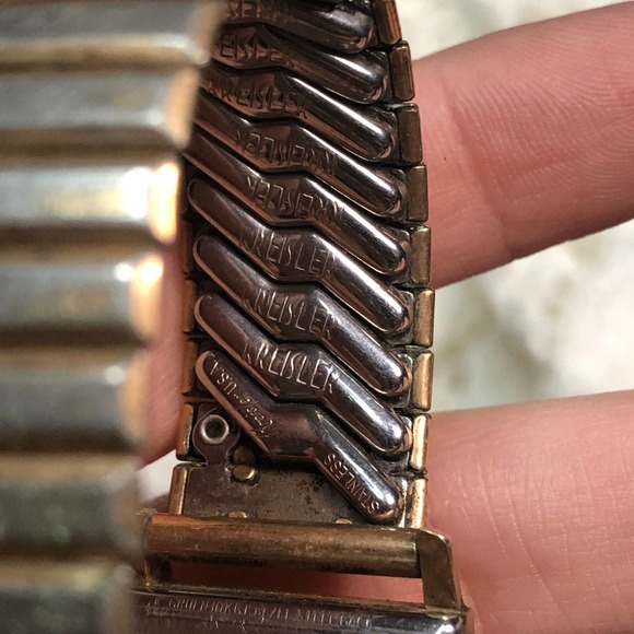 Vintage Mens Gruen Wrist Square Gold Tone Watch - Doesn't Run, For Parts - Picture 12 of 13